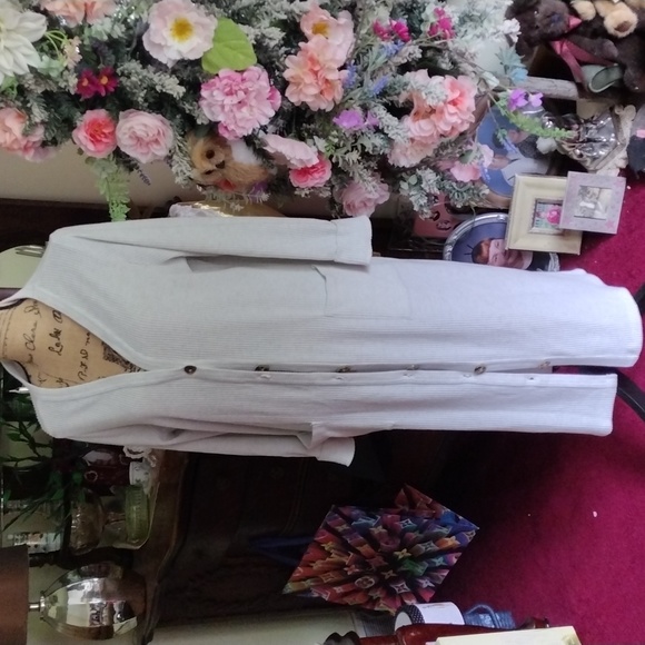 Duster Cardigan in Ecru Color - Picture 3 of 10